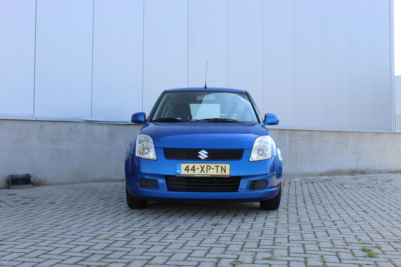 Suzuki Swift foto 2