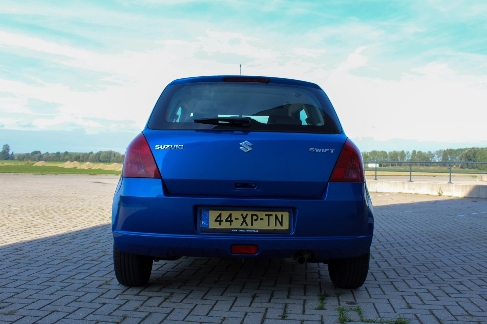 Suzuki Swift foto 5