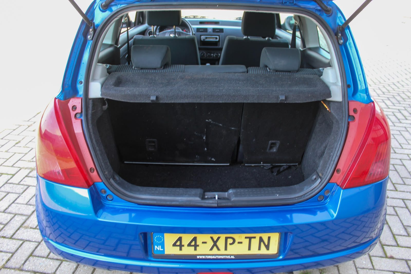 Suzuki Swift foto 13
